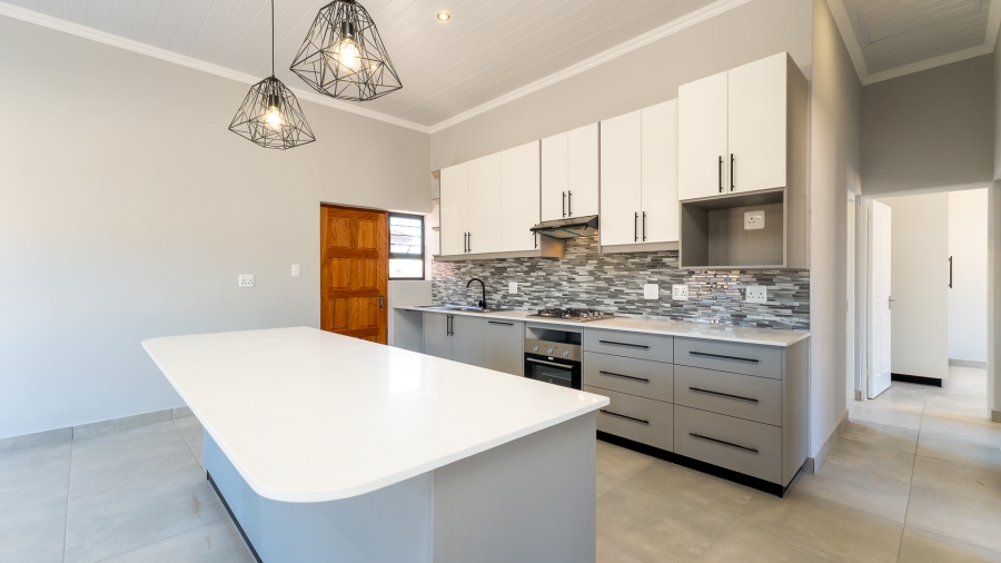 3 Bedroom Property for Sale in Albertinia Western Cape